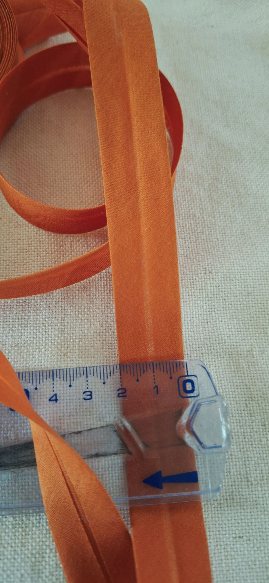 5 mètres de biais replié 20 mm marron caramel  – photo 2
